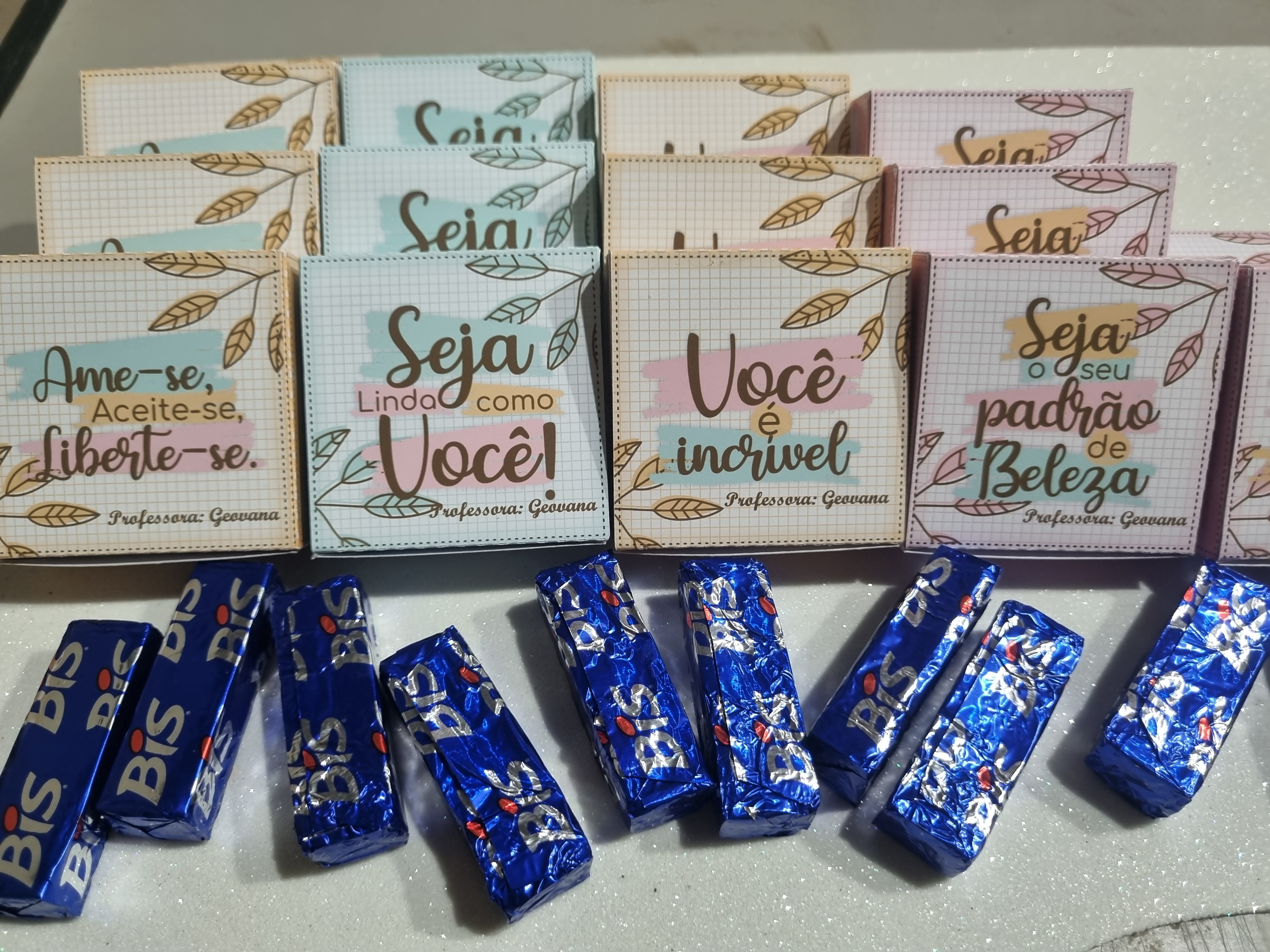 Lembrancinha Caixinha Com 3 Bis